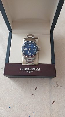 Фото покупателя: Швейцарские механические керамические наручные часы Longines HydroConquest L3.782.4.96.6