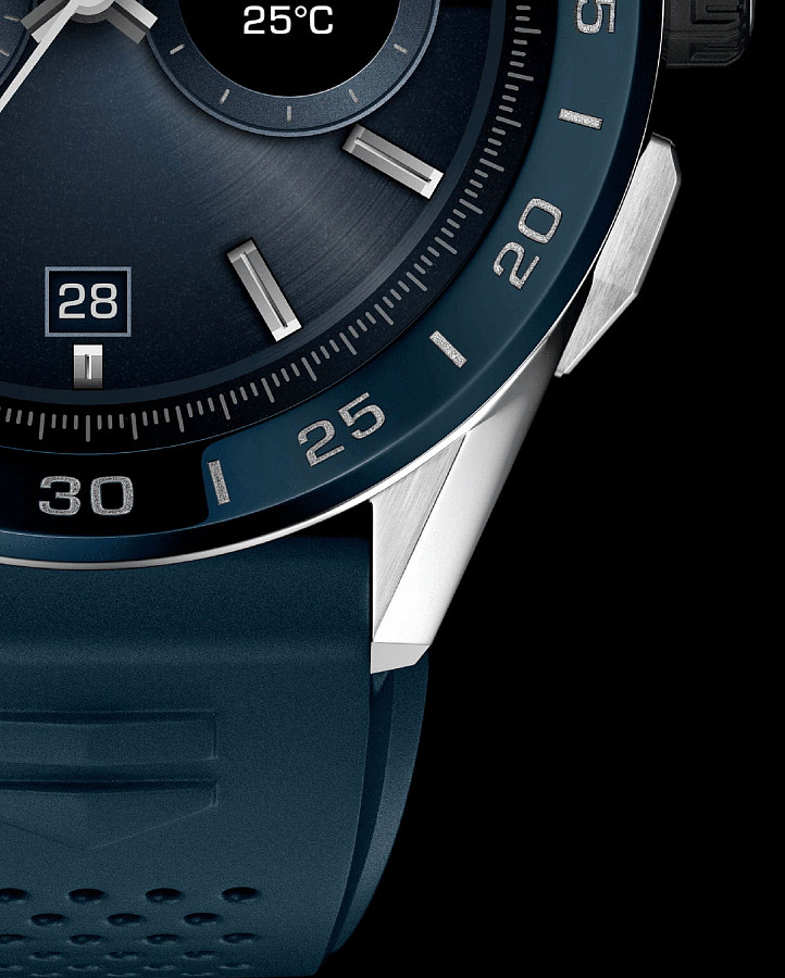 Часы TAG Heuer Connected Calibre E3 - 45 mm SBG8A11.BT6220 — черный, керамика металл сталь