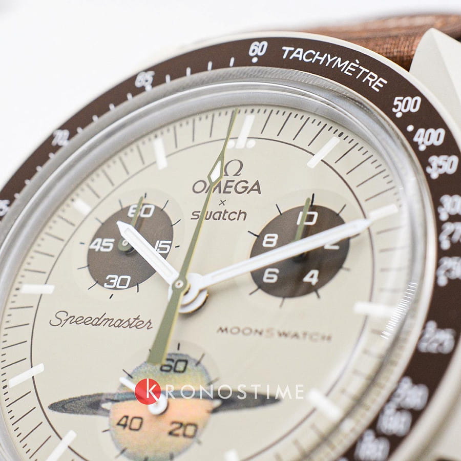 Часы Swatch x Omega Bioceramic Moonswatch Mission to Saturn SO33T100 — Швейцария, кварцевые