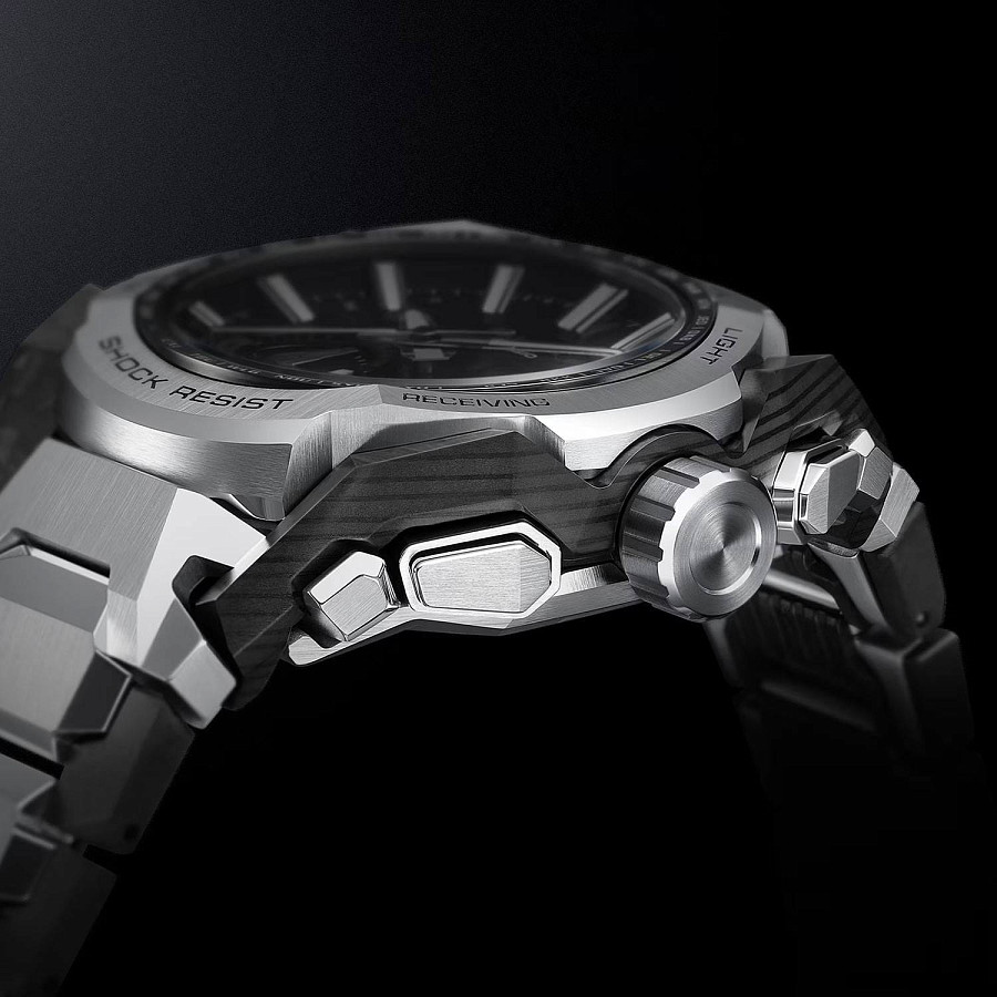 Часы Casio G-Shock MTG-B4000D-1A — сталь + карбон, мужские