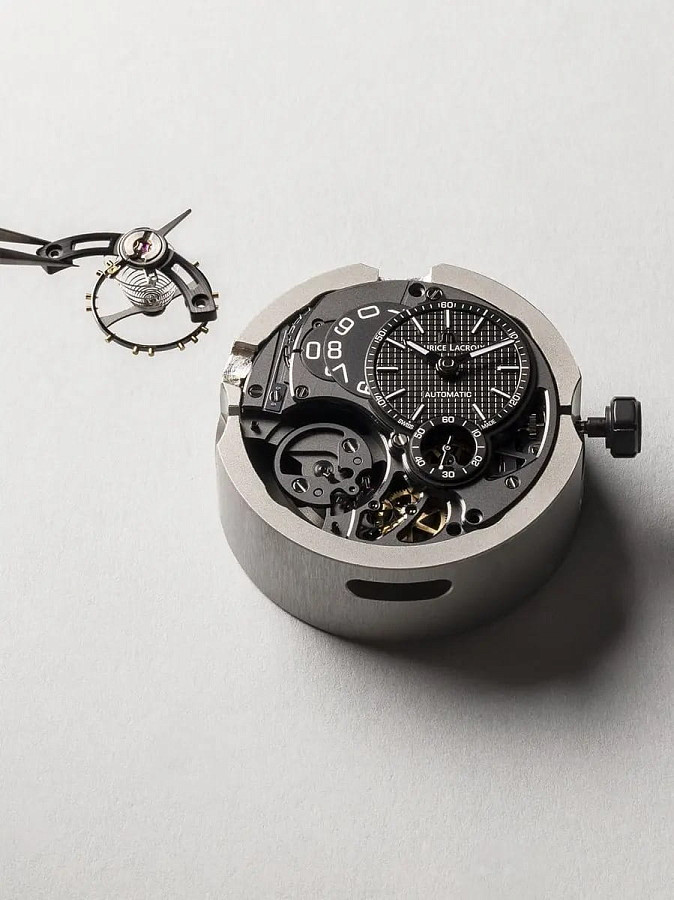 Часы Maurice Lacroix Aikon Master Grand Date Black AI6118-DLB0B-330-2 — механические, металл сталь