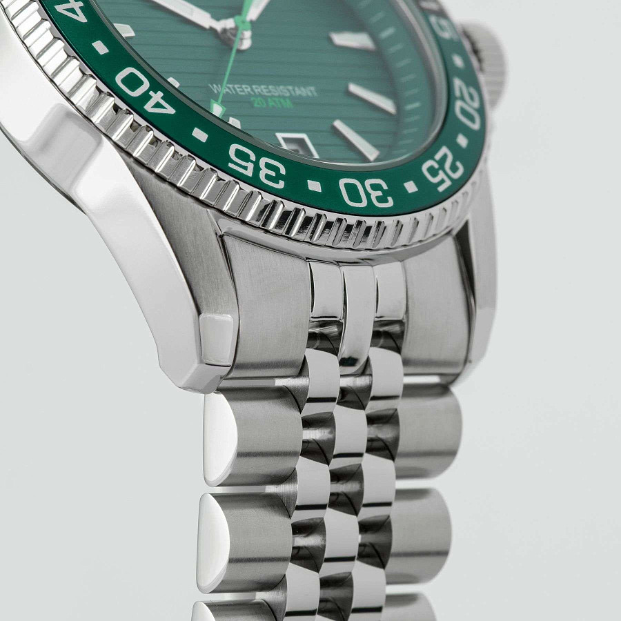 Часы Jacques Lemans Liverpool Diver 1-2205J — Австрия, кварцевые