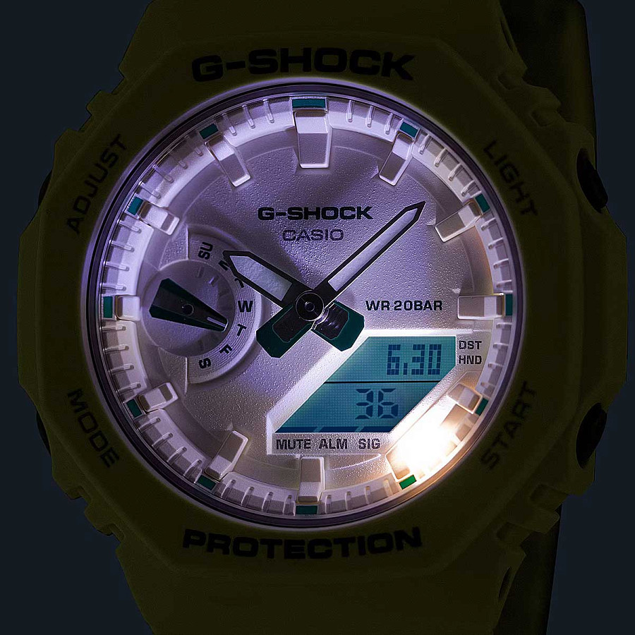 Часы Casio G-Shock GMA-S2100GA-7ADR (GMA-S2100GA-7A) — пластик, женские