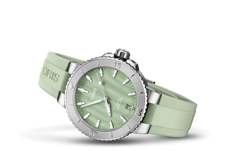 Часы Oris Aquis Date 01 733 7770 4157-07 4 18 67FC — механические, сталь