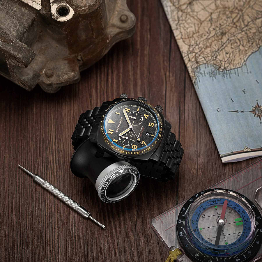 Часы Spinnaker Hull California Chronograph SP-5092-44 — нержавеющая сталь, мужские