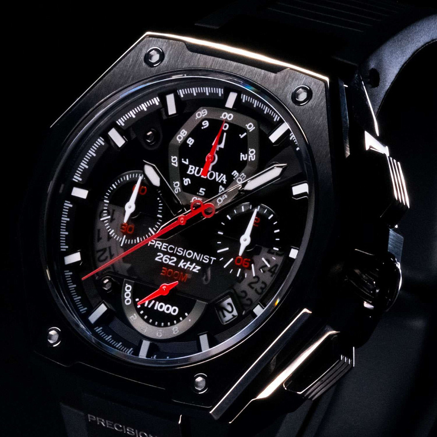 Часы Bulova Precisionist 98B358 — США, кварцевые