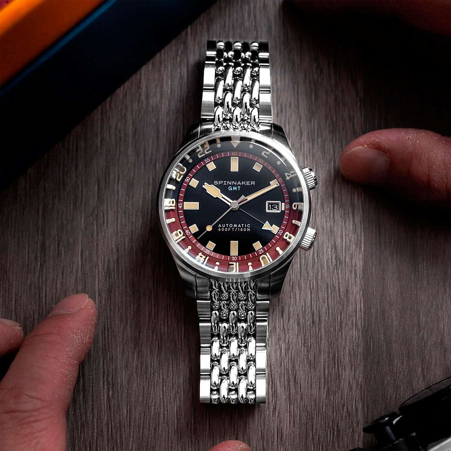 Часы Spinnaker Bradner SP-5121-11 — черный, сталь металл