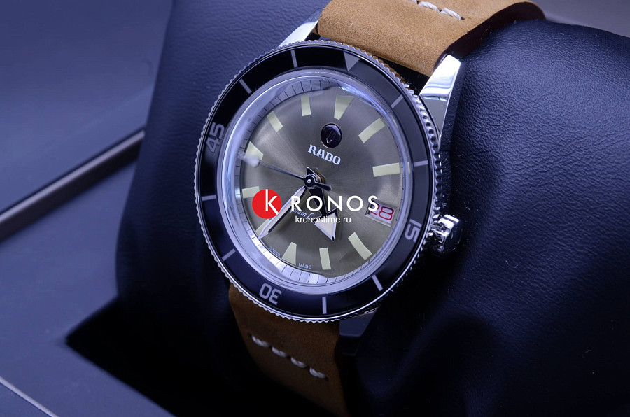 Часы Rado Captain Cook Automatic R32500315 — шампань, металл сталь керамика