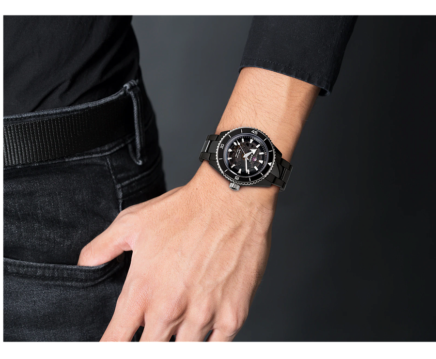 Часы Rado Captain Cook High-Tech Ceramic R32127152 — механические, Швейцария, мужские