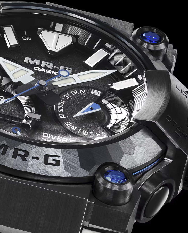 Часы Casio G-Shock MRG-BF1000EB-1A — кварцевые, титан