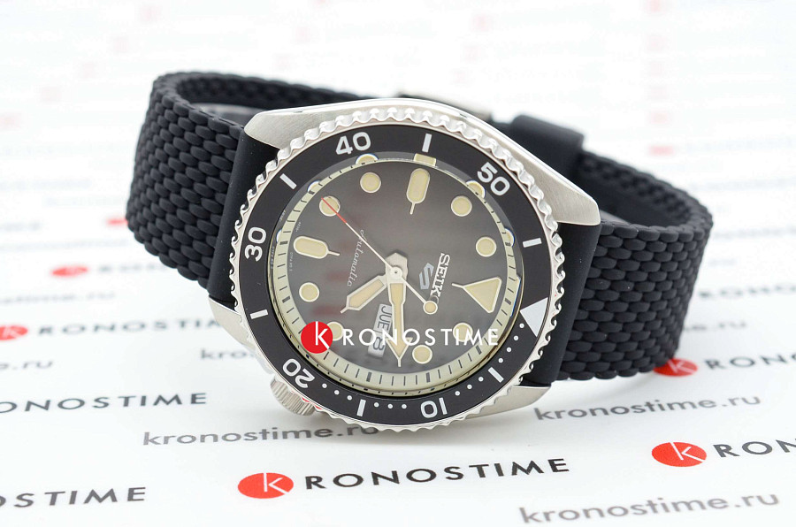 Часы Seiko 5 Sports SRPD73K2 — черный, сталь металл
