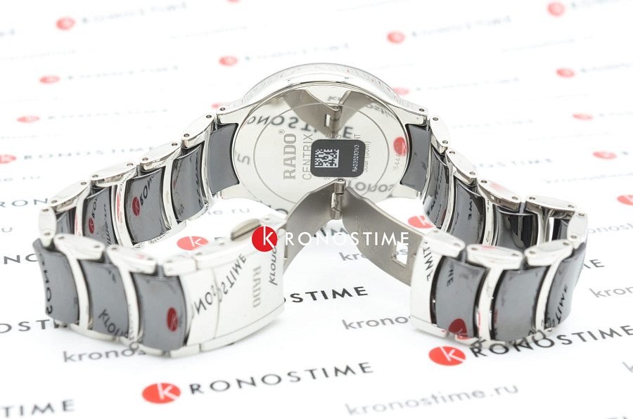 Часы Rado Centrix R30934162 — кварцевые, Швейцария, мужские