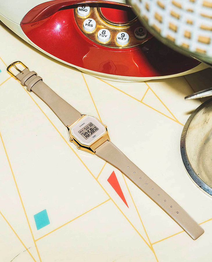 Часы Casio Vintage LA680WEGL-5DF — Япония, кварцевые