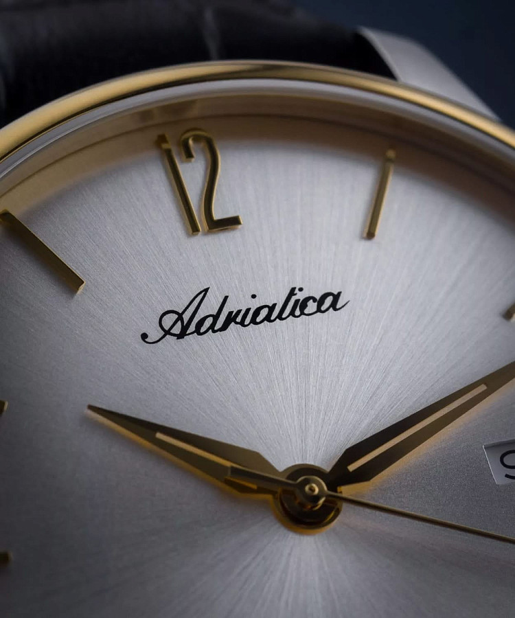 Часы Adriatica Premiere A8269.2253Q — кварцевые, сталь металл