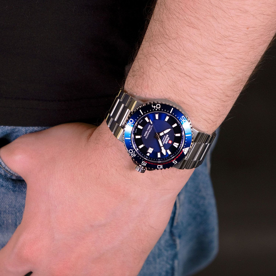 Часы Swiss Military by Chrono Automatic Dive SMA34086.02 — мужские, нержавеющая сталь