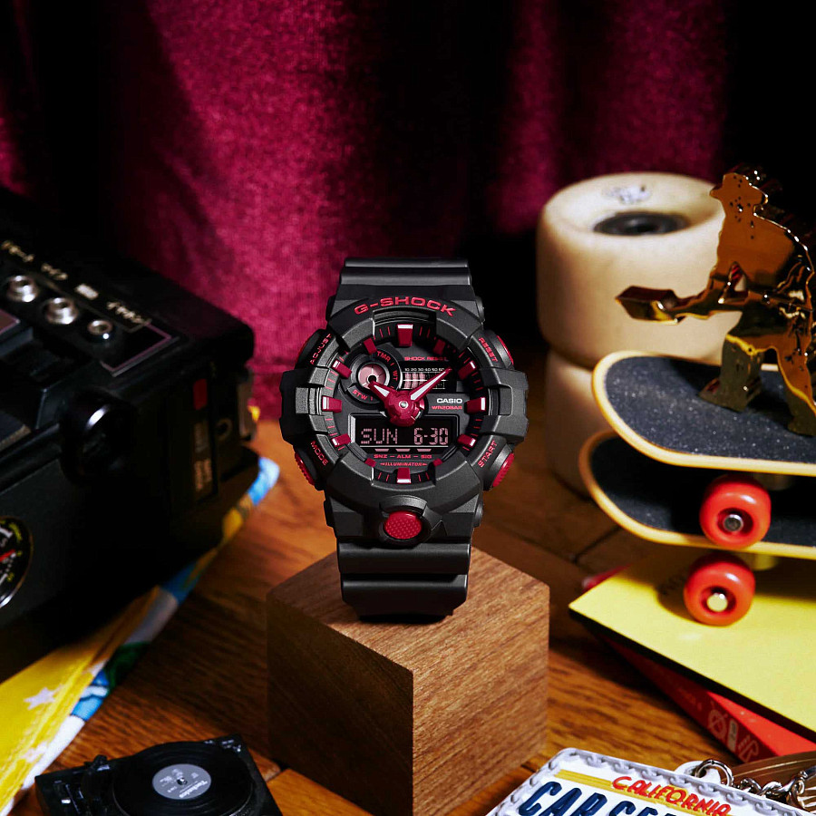 Часы Casio G-Shock GA-700BNR-1ADR (GA-700BNR-1A) — электронные, Япония, мужские