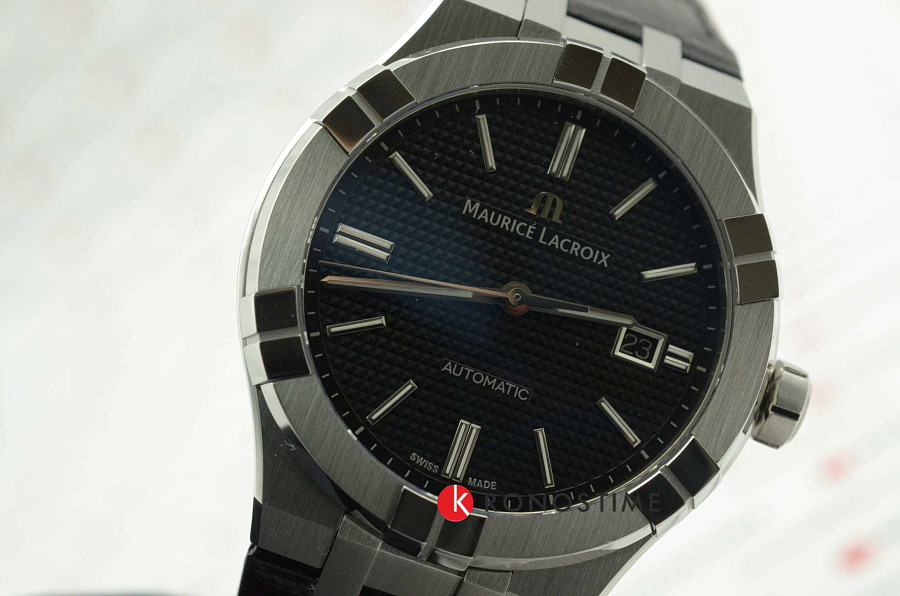 Часы Maurice Lacroix Aikon Automatic AI6008-SS001-330-1 — механические, металл сталь