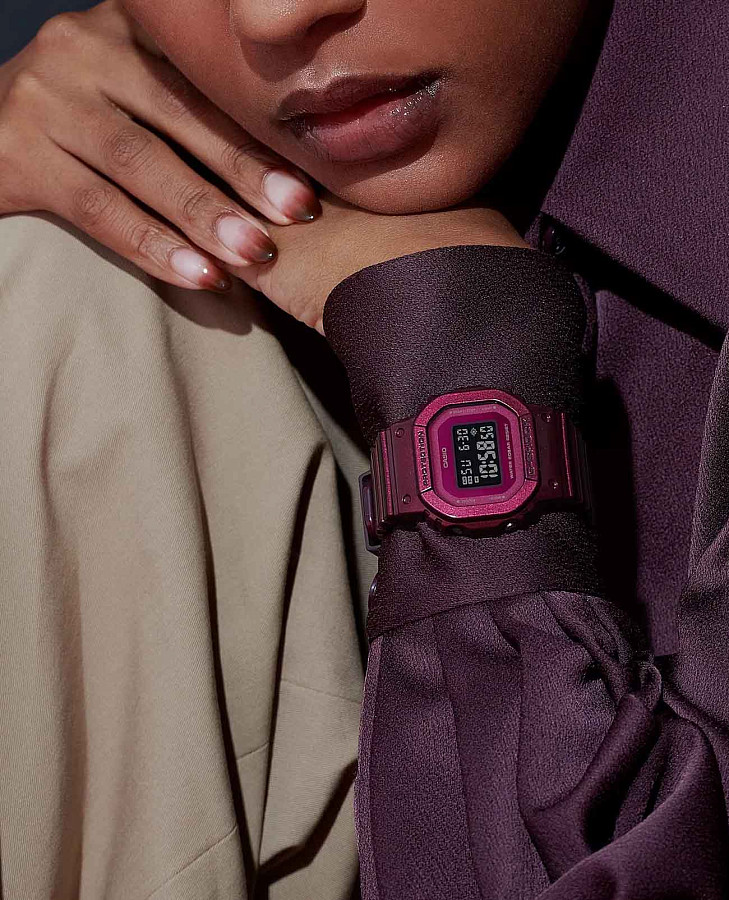 Часы Casio G-Shock GMD-S5600RB-4DR (GMD-S5600RB-4) — электронные, пластик