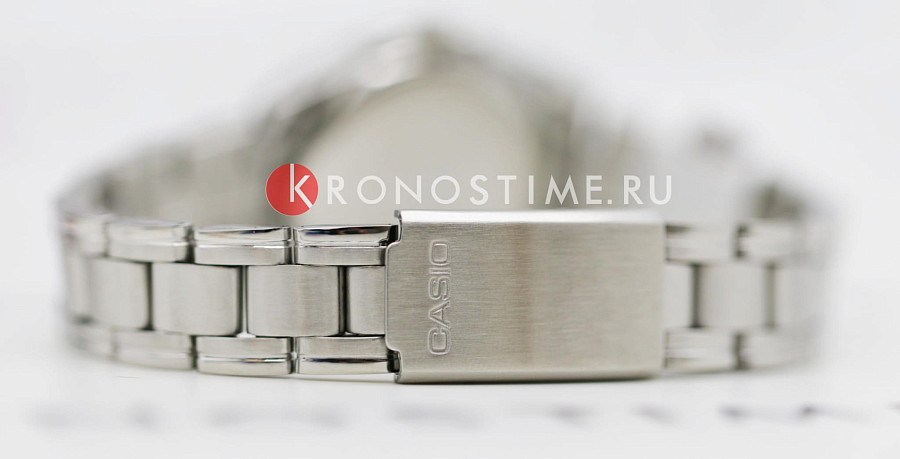 Часы Casio Collection LTP-1215A-7B2 — артикул LTP-1215A-7B2