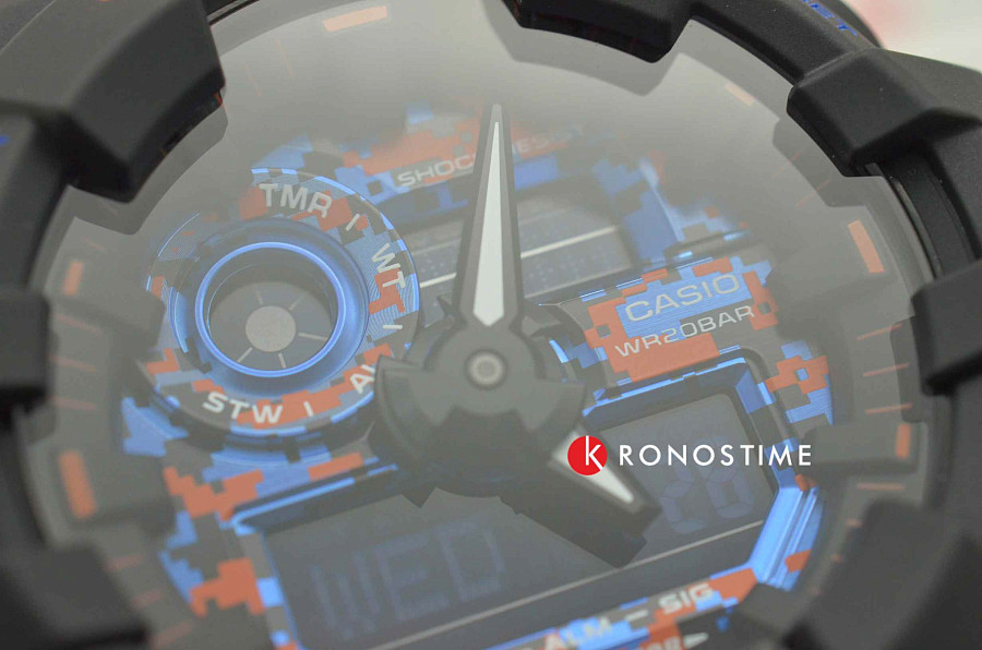 Часы Casio G-Shock GA-700CT-1A — мужские, черный