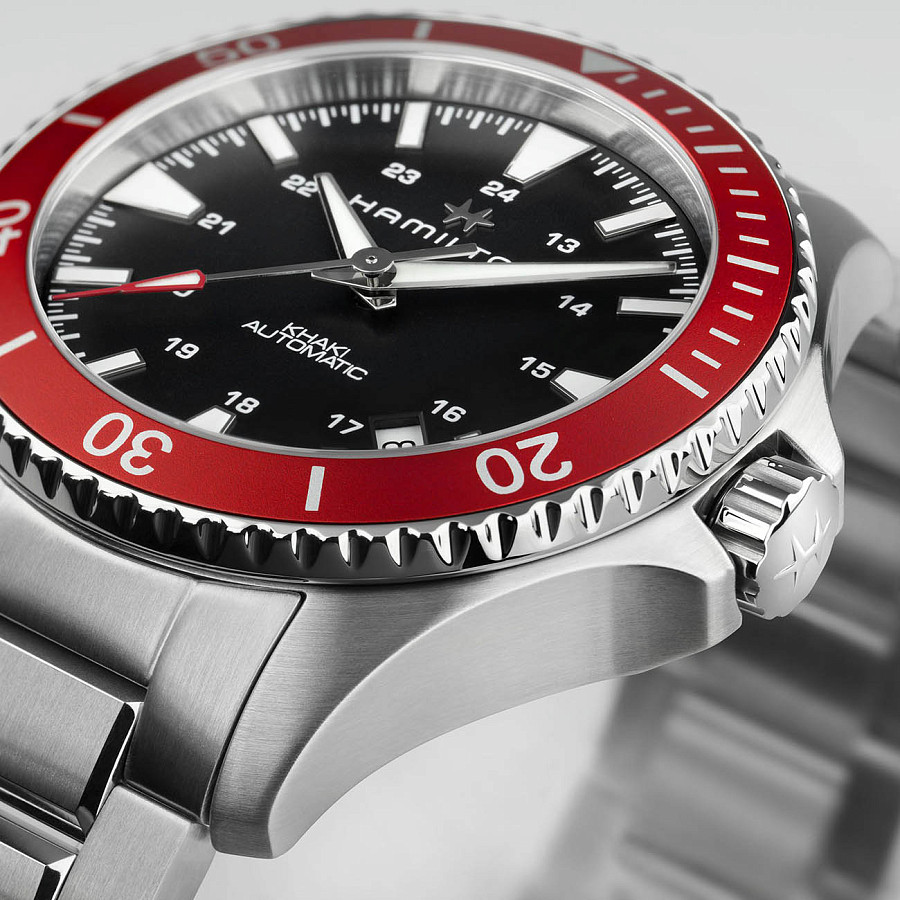 Часы Hamilton Khaki Navy Scuba Auto H82405130 — металл, Швейцария