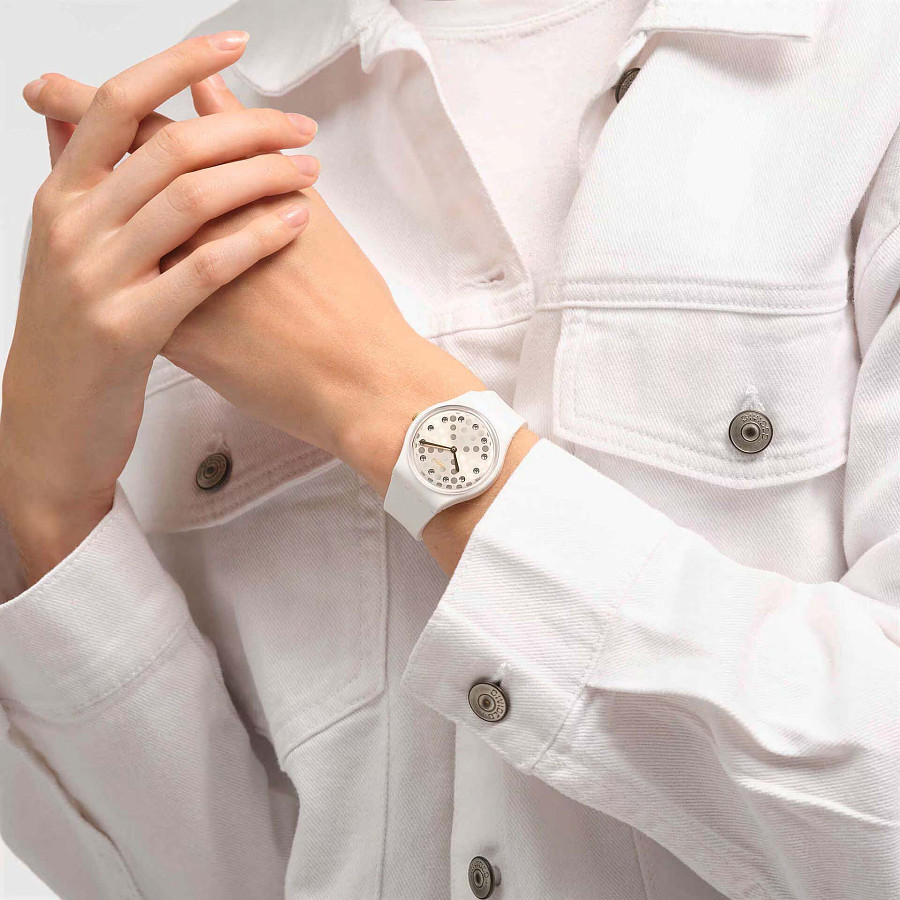 Часы Swatch Gent Bioceramic Standard SO31W109 — белый, биокерамика