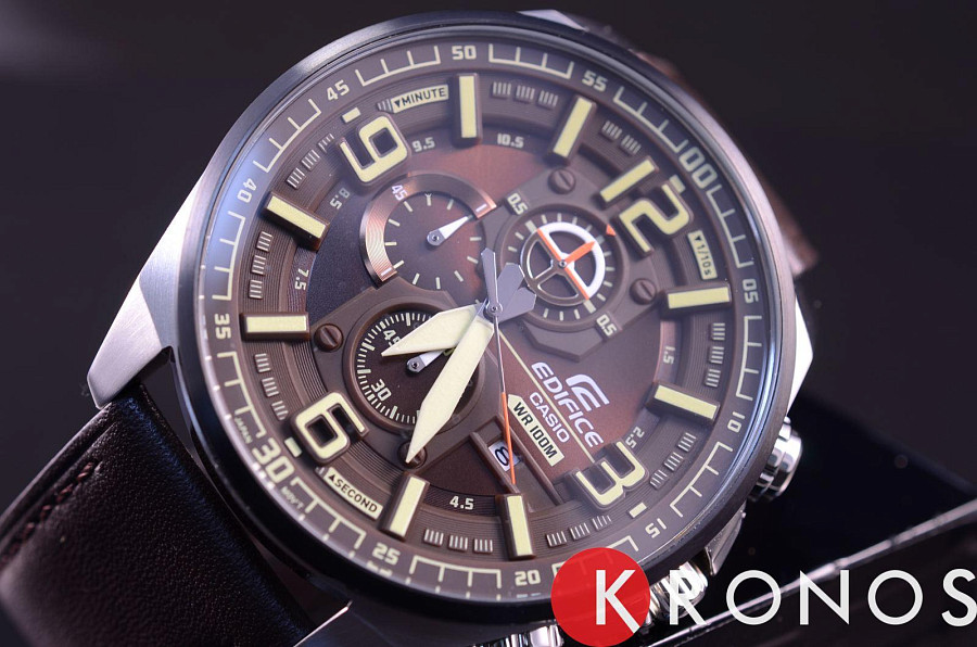 Часы Casio Edifice EFR-555BL-5A — металл, Япония