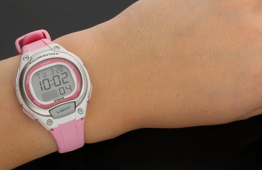 Часы Casio Collection LW-203-4AVDF (LW-203-4A) — кварцевые, пластик