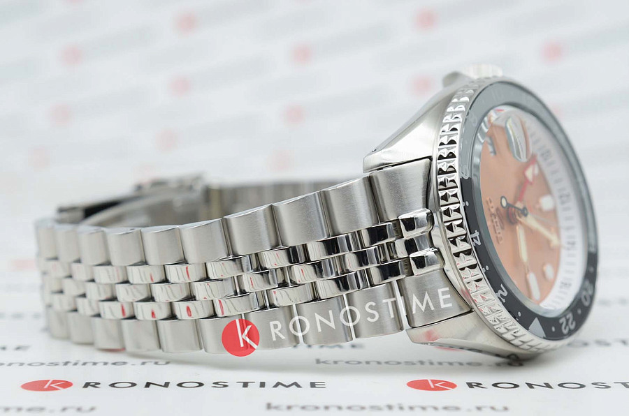 Часы Seiko 5 Sports SSK043K1 — артикул SSK043K1