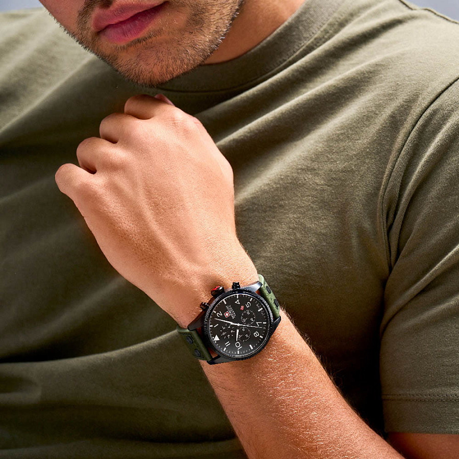 Часы Swiss Military Hanowa Thunderbolt Chrono SMWGC0000430 — кварцевые, сталь металл