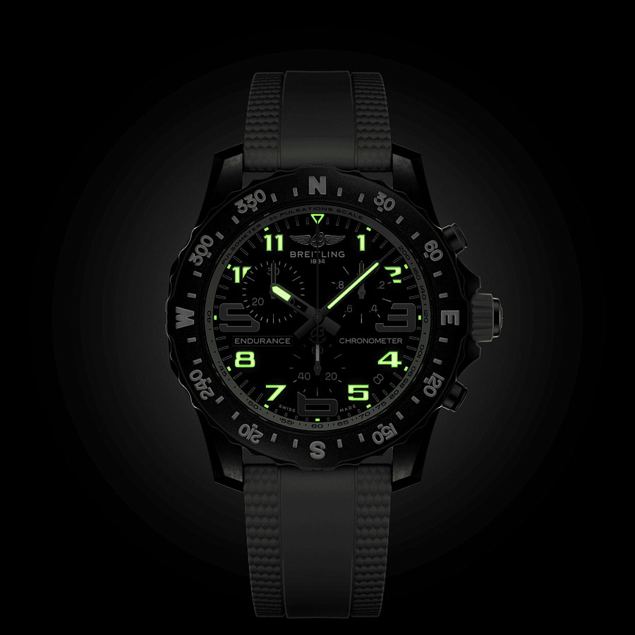 Часы Breitling Endurance Pro 44 X82310A71B1S2 — артикул X82310A71B1S2