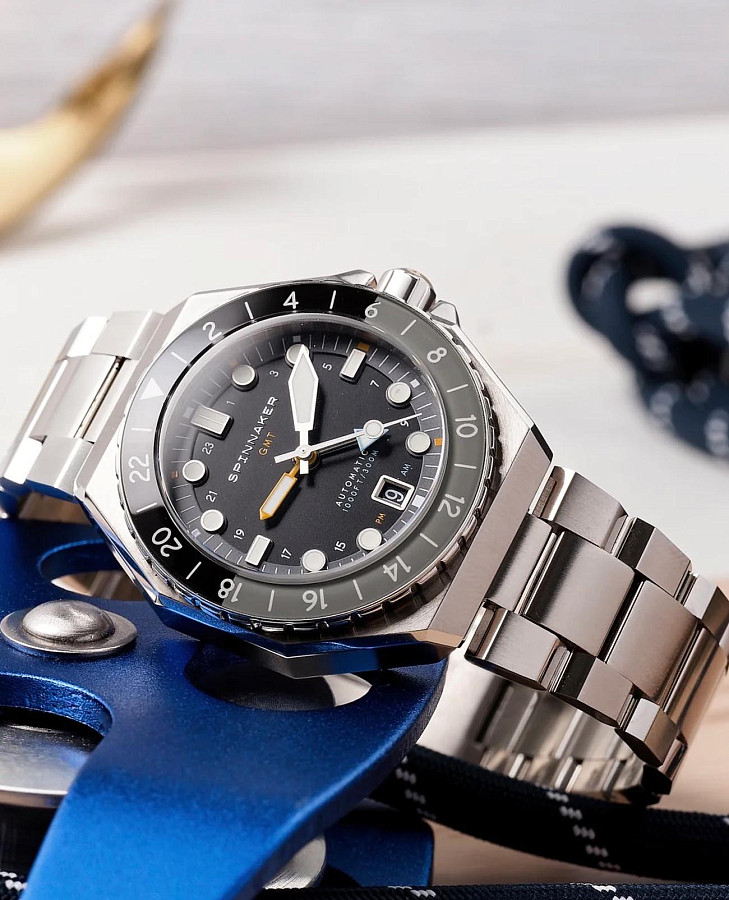 Часы Spinnaker Dumas GMT SP-5119-11 — нержавеющая сталь, мужские