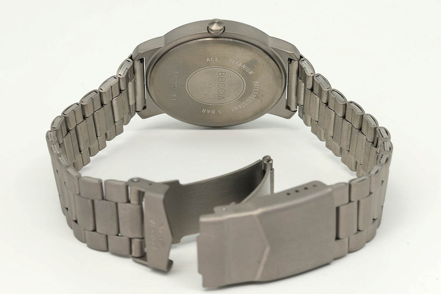Часы Boccia Titanium Circle-Oval 3630-02 — титан, Германия