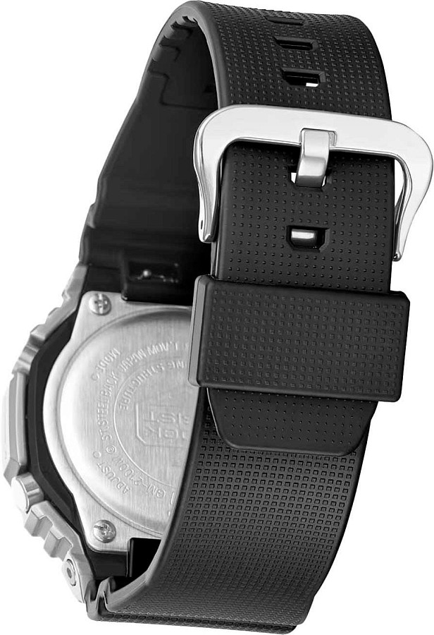Часы Casio G-Shock Modern Industrial GM-2100M-1A — пластик, мужские
