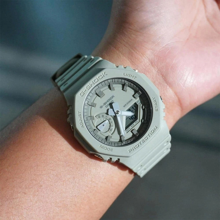 Часы Casio G-Shock GA-2100NC-3A — пластик карбон, Япония
