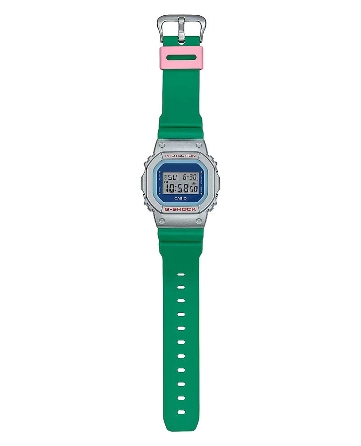 Часы Casio G-Shock DW-5600EU-8A3DR (DW-5600EU-8A3) — Япония, электронные