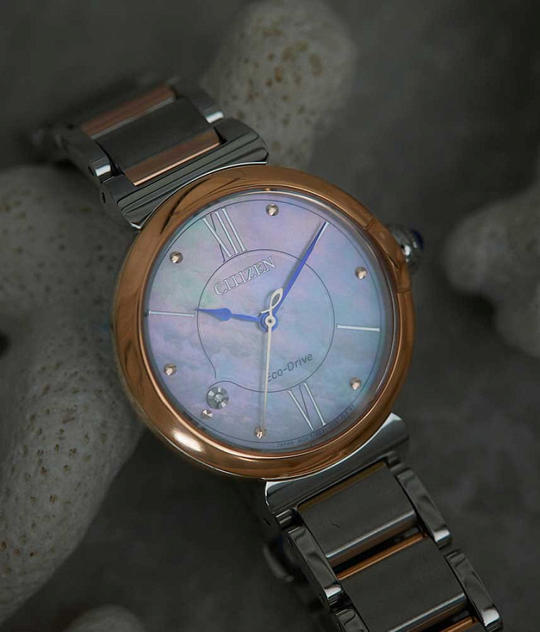 Часы Citizen Eco-Drive EM1074-82D — перламутровый, сталь металл