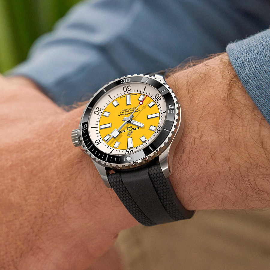 Часы Breitling Superocean Automatic 42 A17375211I1S1 — сталь металл, Швейцария
