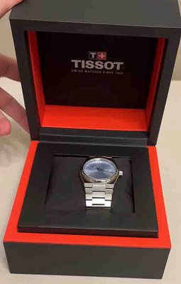 Фото покупателя: Швейцарские наручные часы Tissot PRX 35 mm T137.210.11.351.00
