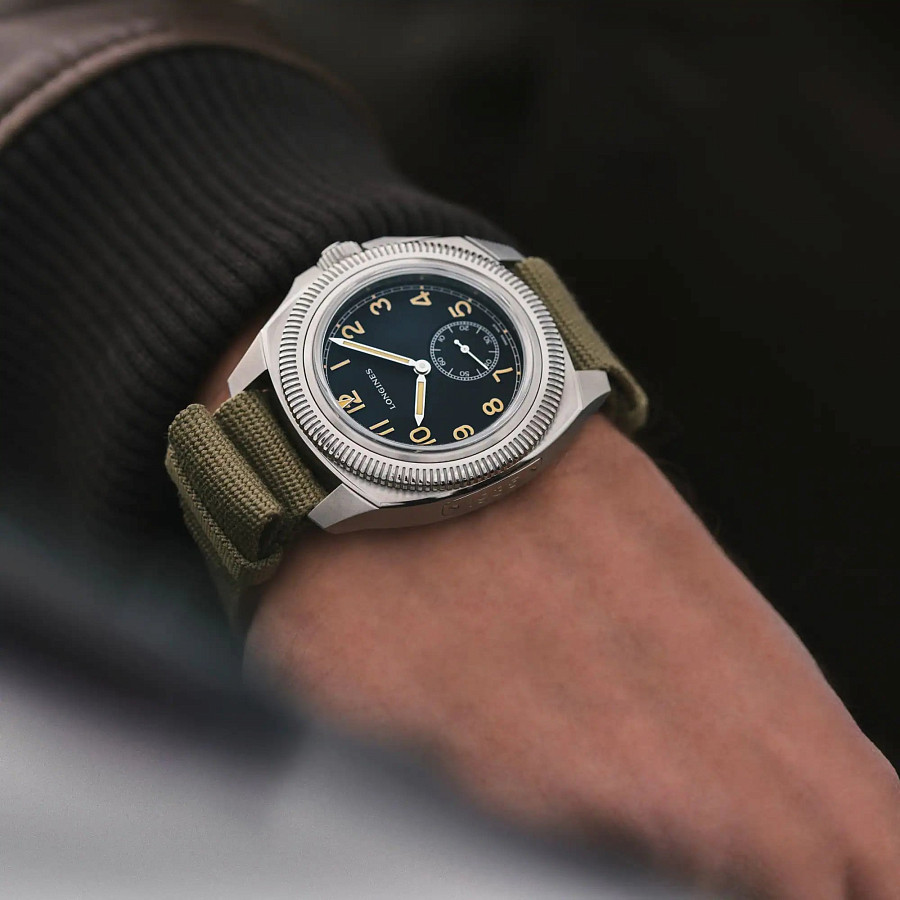 Часы Longines Pilot Majetek L2.838.4.53.8 — механические, сталь металл