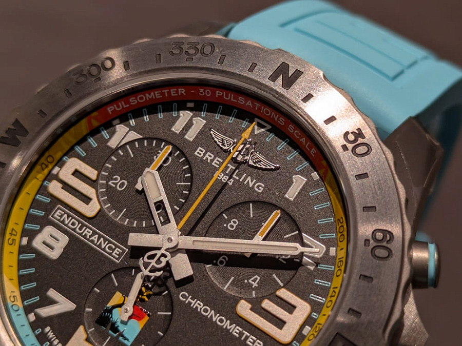 Часы Breitling Professional Endurance Pro 44 mm IRONMAN® World Championship 2026 E823108A1B1S1 — артикул E823108A1B1S1