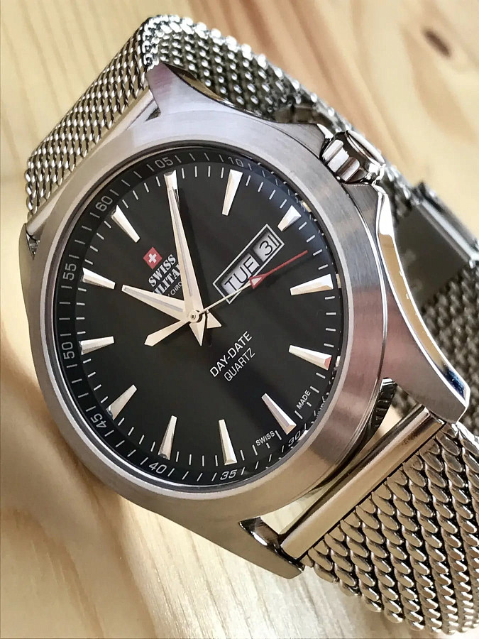 Часы Swiss Military by Chrono Day Date SMP36040.01 — черный, сталь