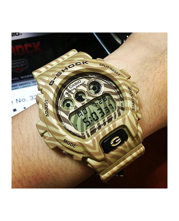 Часы Casio G-Shock DW-6900ZB-9DR — электронные, пластик