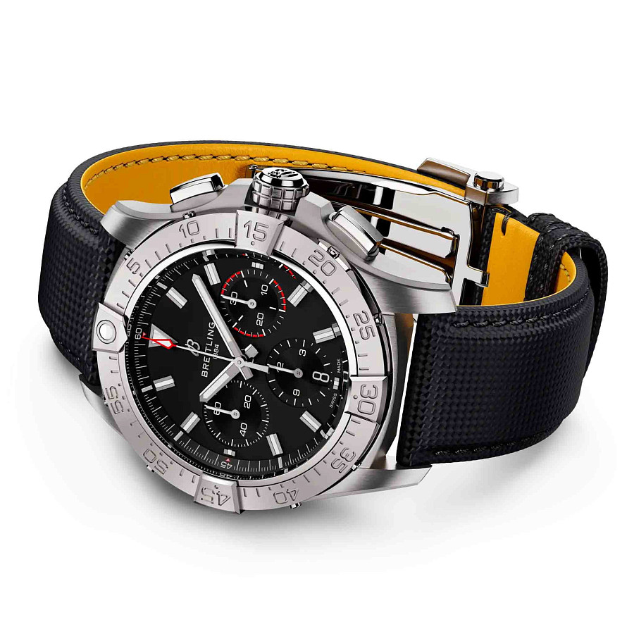 Часы Breitling Avenger B01 Chronograph 42 mm AB0146101B1X1 — металл сталь, Швейцария