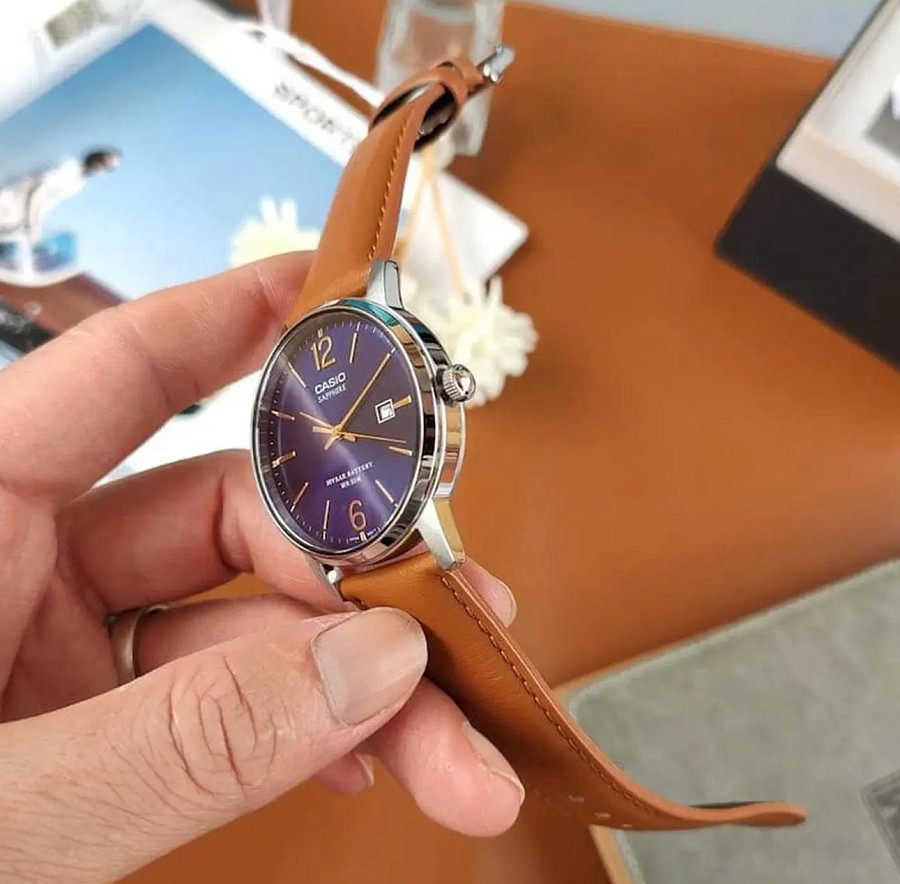 Часы Casio Collection MTS-110L-2A — мужские, кожаный