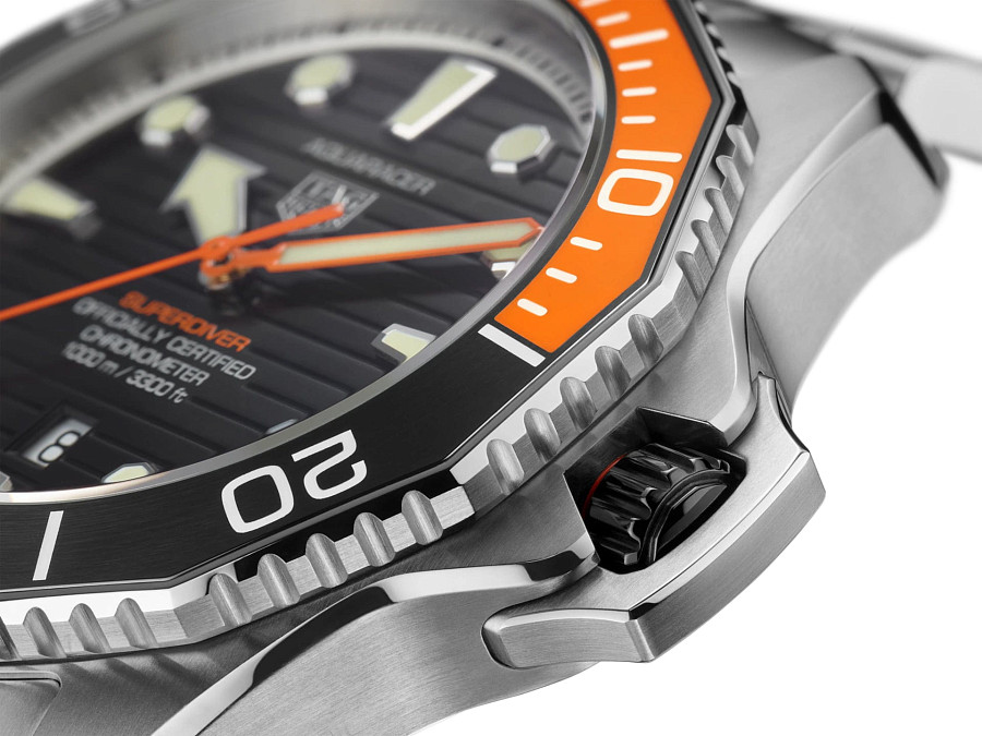 Часы TAG Heuer Aquaracer Professional 1000 Superdiver Date WBP5A8A.BF0619 — артикул WBP5A8A.BF0619