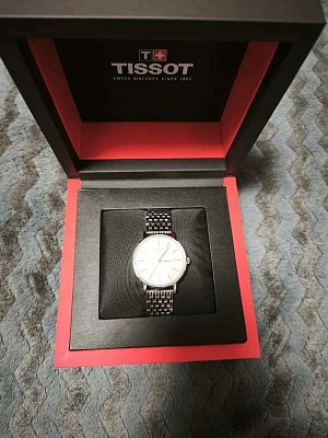 Фото покупателя: Швейцарские наручные часы Tissot Everytime Lady T143.210.11.011.01