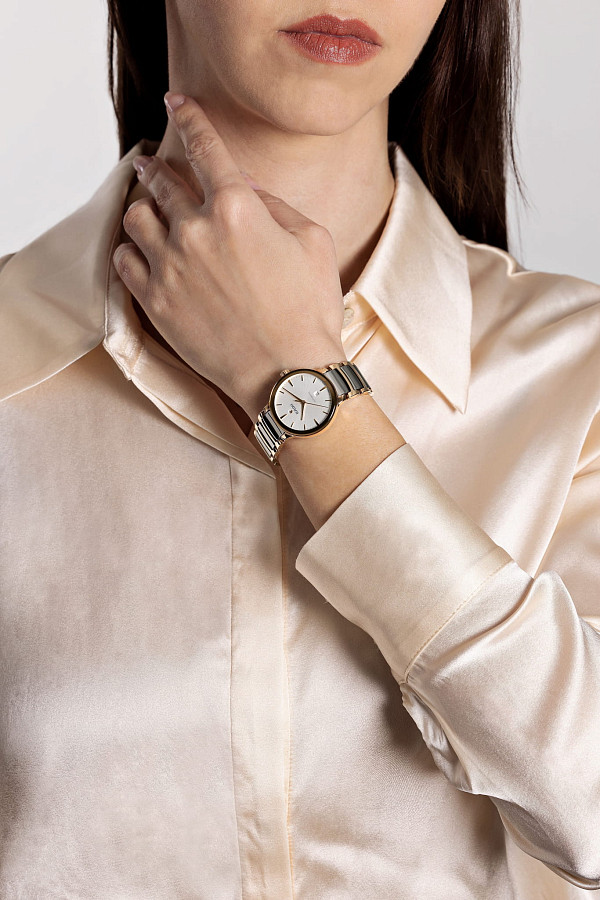 Часы Rado Centrix Automatic R30019012 — механические, Швейцария, женские