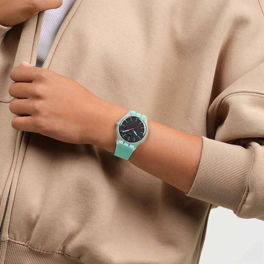 Часы Swatch Hint Of Mint SO29L103 — кварцевые, пластик