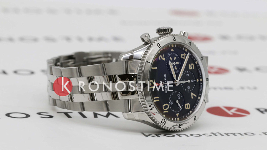 Часы Breitling Classic Avi Chronograph 42 P-51 Mustang A233803A1B1A1 — мужские, нержавеющая сталь